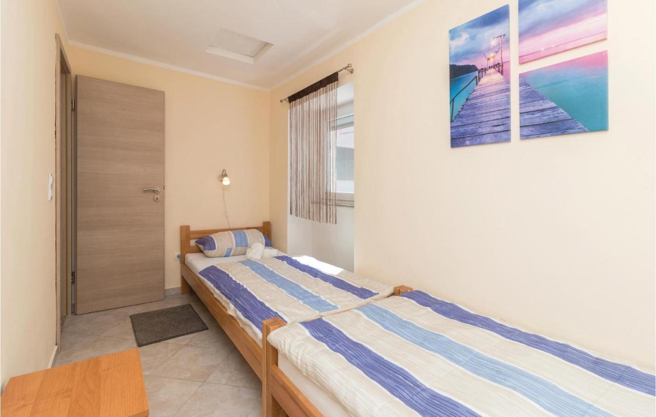 Gorgeous Home In Zadar With Wifi Экстерьер фото