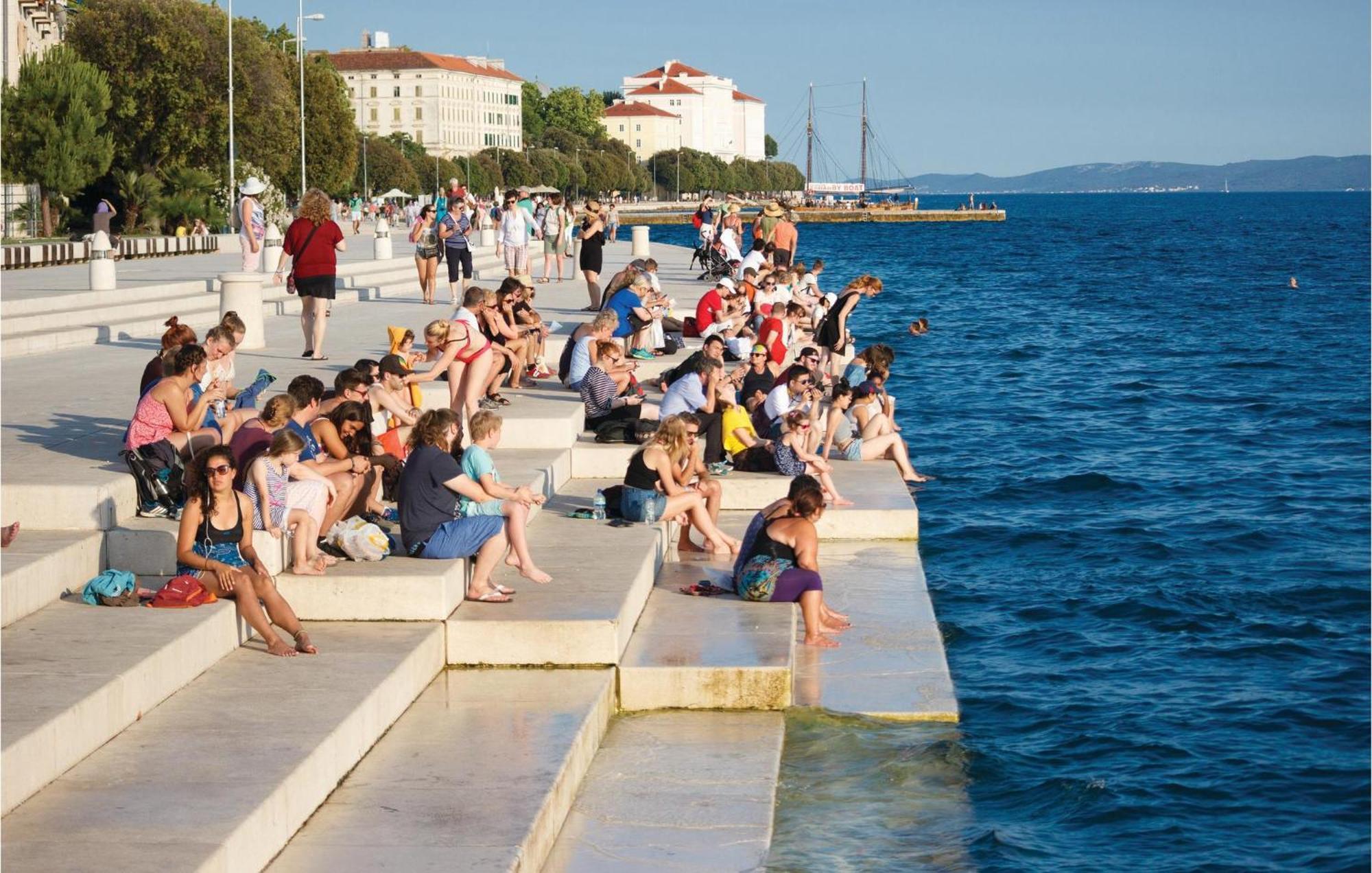 Gorgeous Home In Zadar With Wifi Экстерьер фото